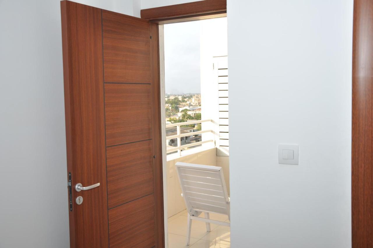 Rosalie'S Suites Lomé Exteriör bild