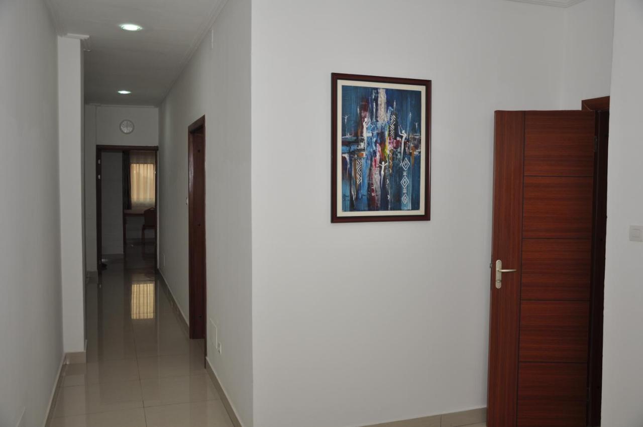 Rosalie'S Suites Lomé Exteriör bild